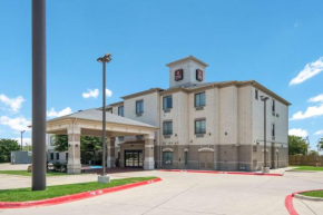 Clarion Inn and Suites Weatherford